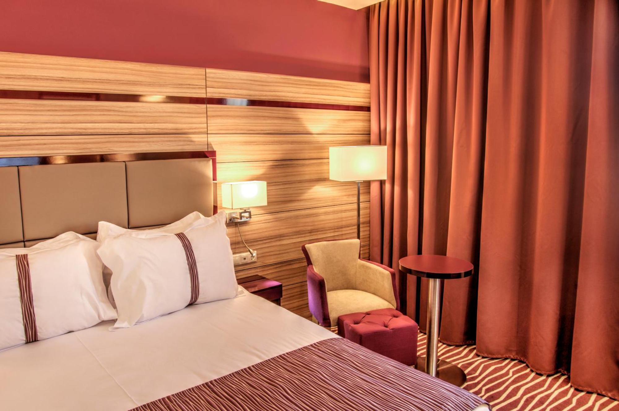 Holiday Inn Plovdiv By Ihg Eksteriør bilde